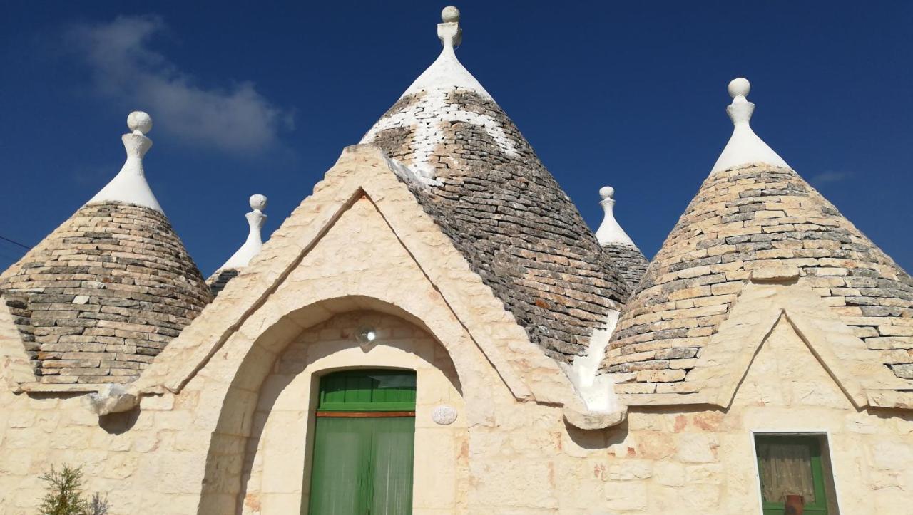 Trullo Le Tre Sorelle Landhaus