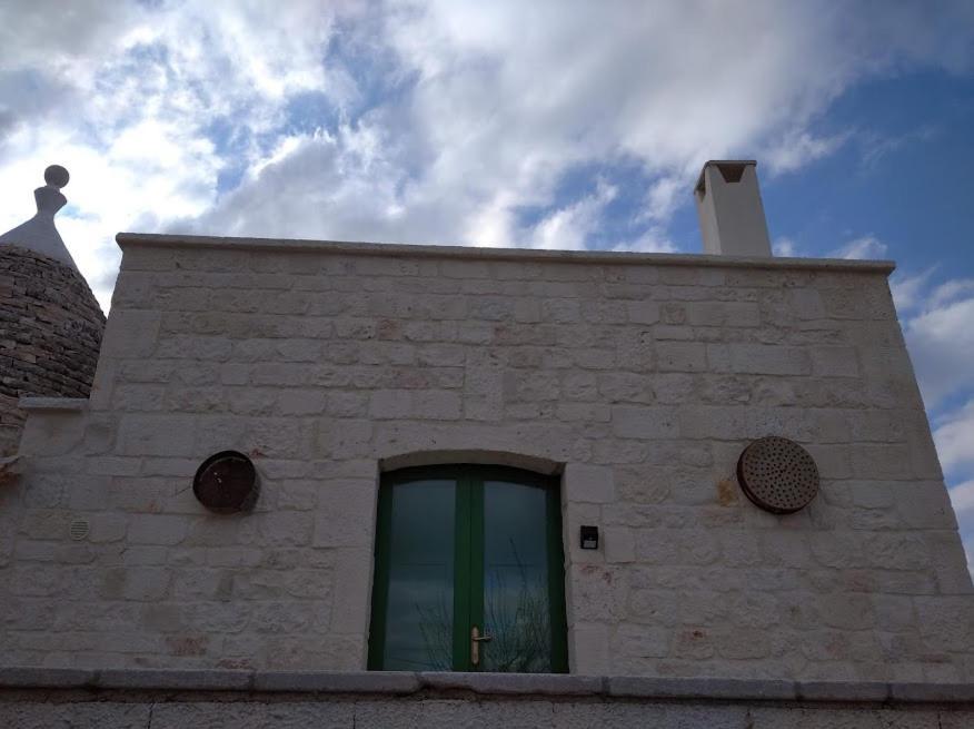 Trullo Le Tre Sorelle Landhaus *