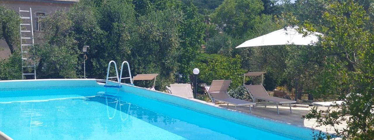Trullo Le Tre Sorelle Landhaus