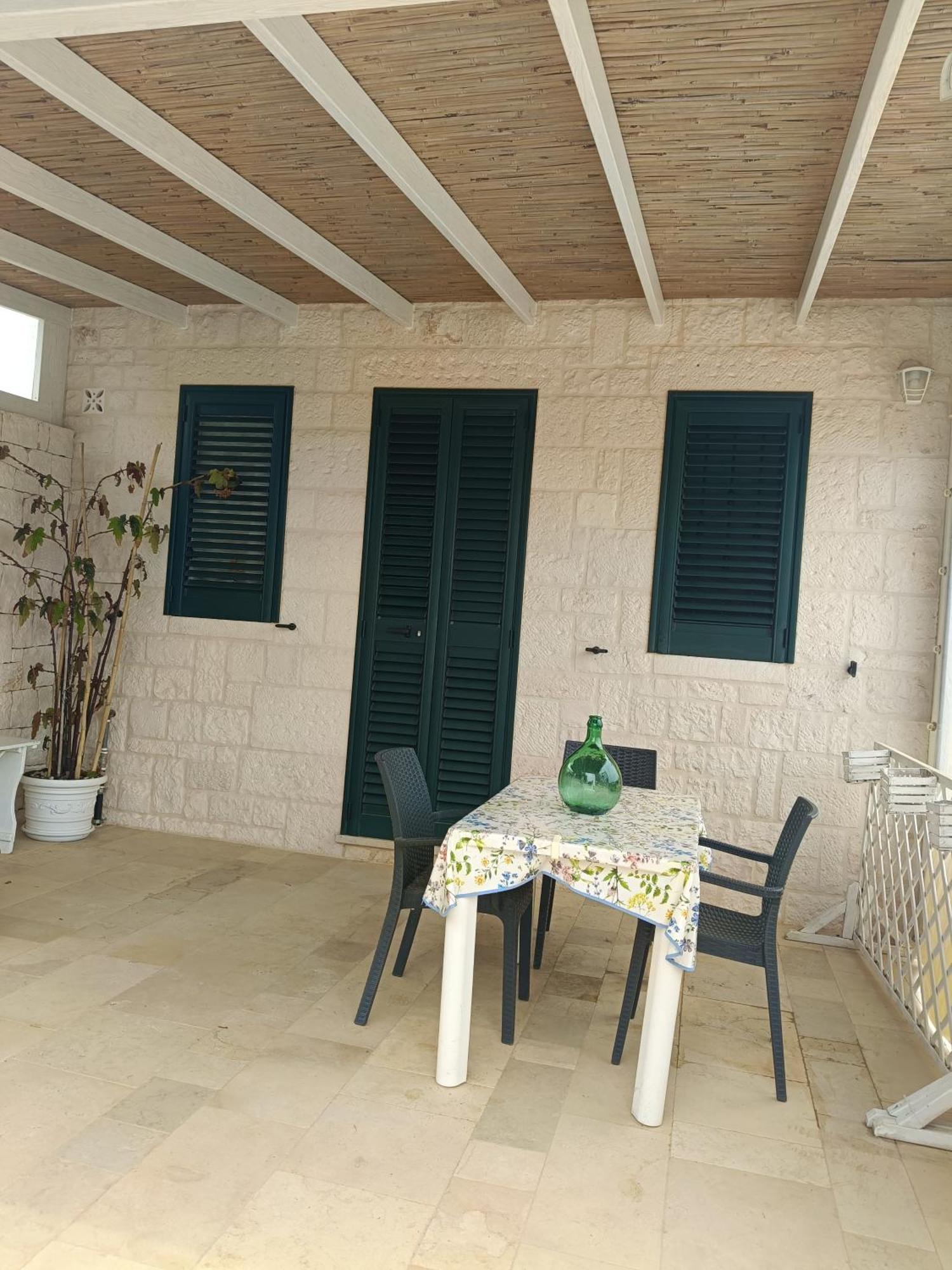 Trullo Le Tre Sorelle Landhaus *