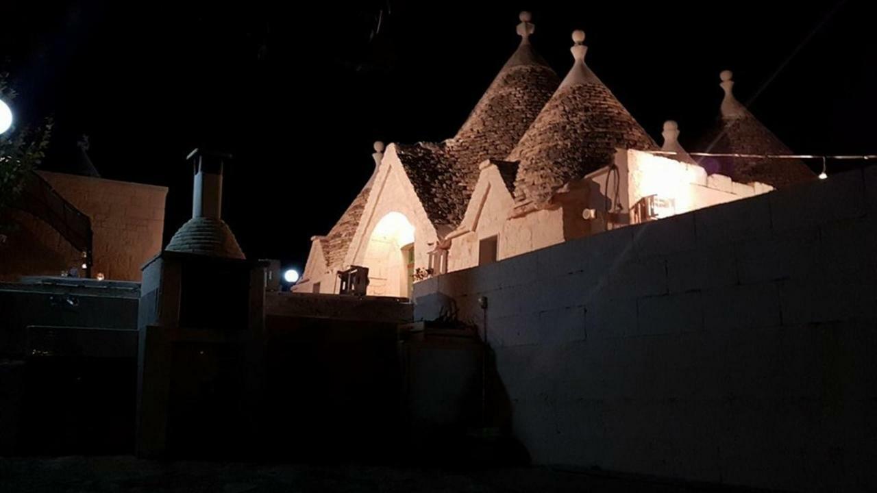 Trullo Le Tre Sorelle * Cisternino